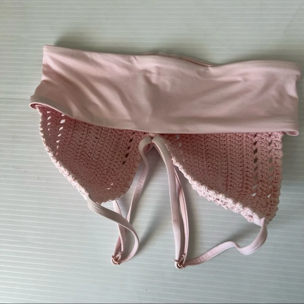 Frankie’s Bikinis Alya Crochet Bikini Top Pink, XS